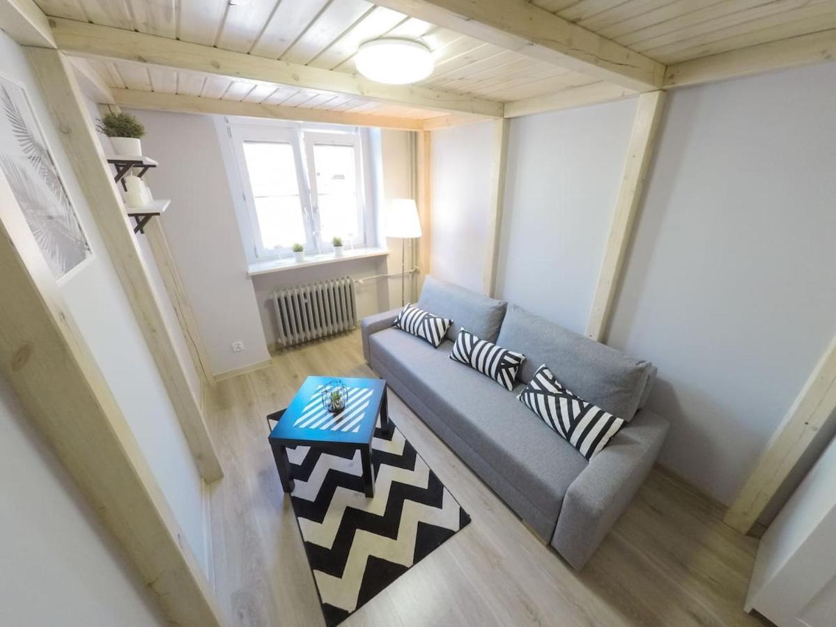 Rynek 20/21 -Cosy New Apartment On The Market Square - 4 Bedrooms - 8 People Вроцлав Екстер'єр фото