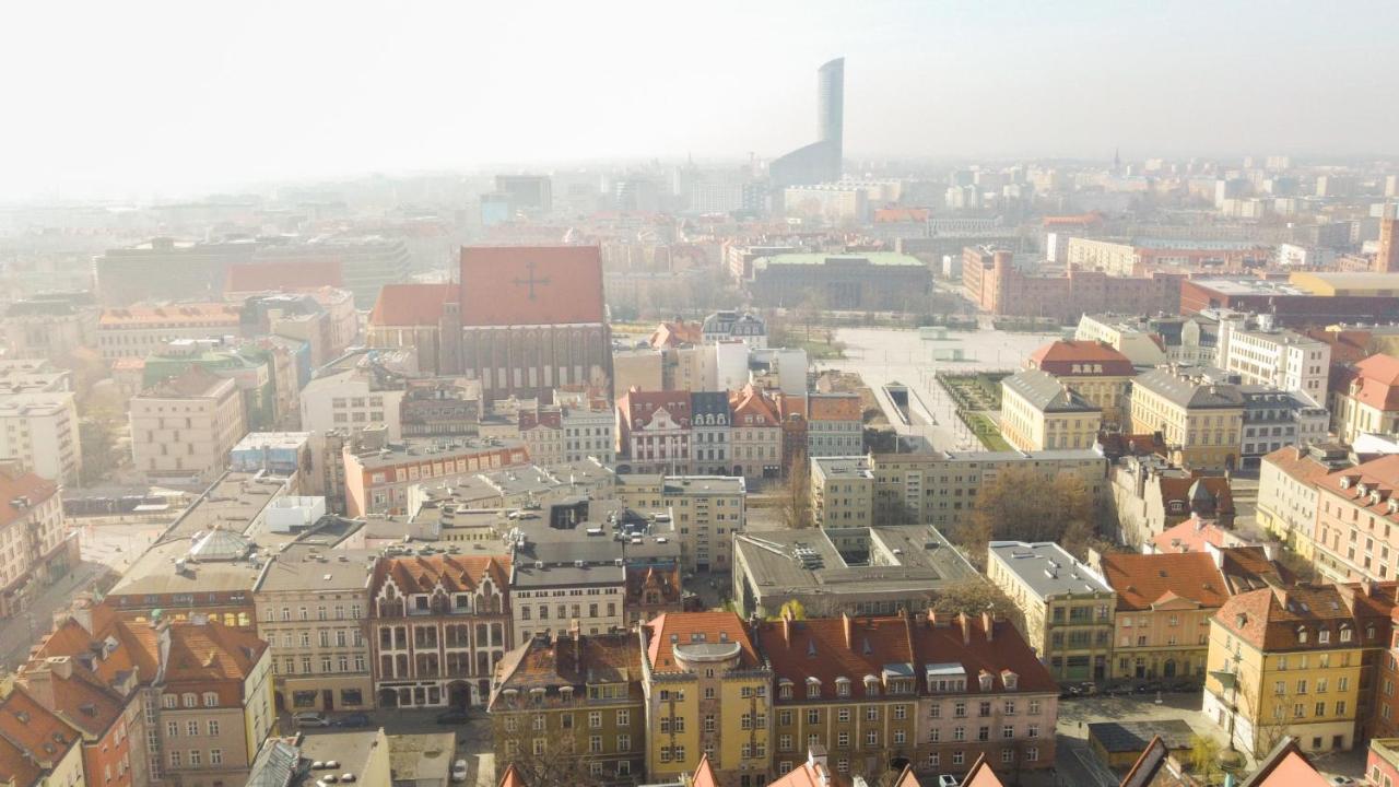 Rynek 20/21 -Cosy New Apartment On The Market Square - 4 Bedrooms - 8 People Вроцлав Екстер'єр фото